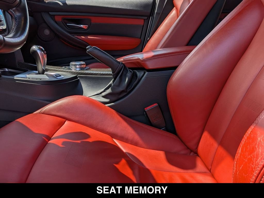 Used 2016 BMW M3 RWD image 18