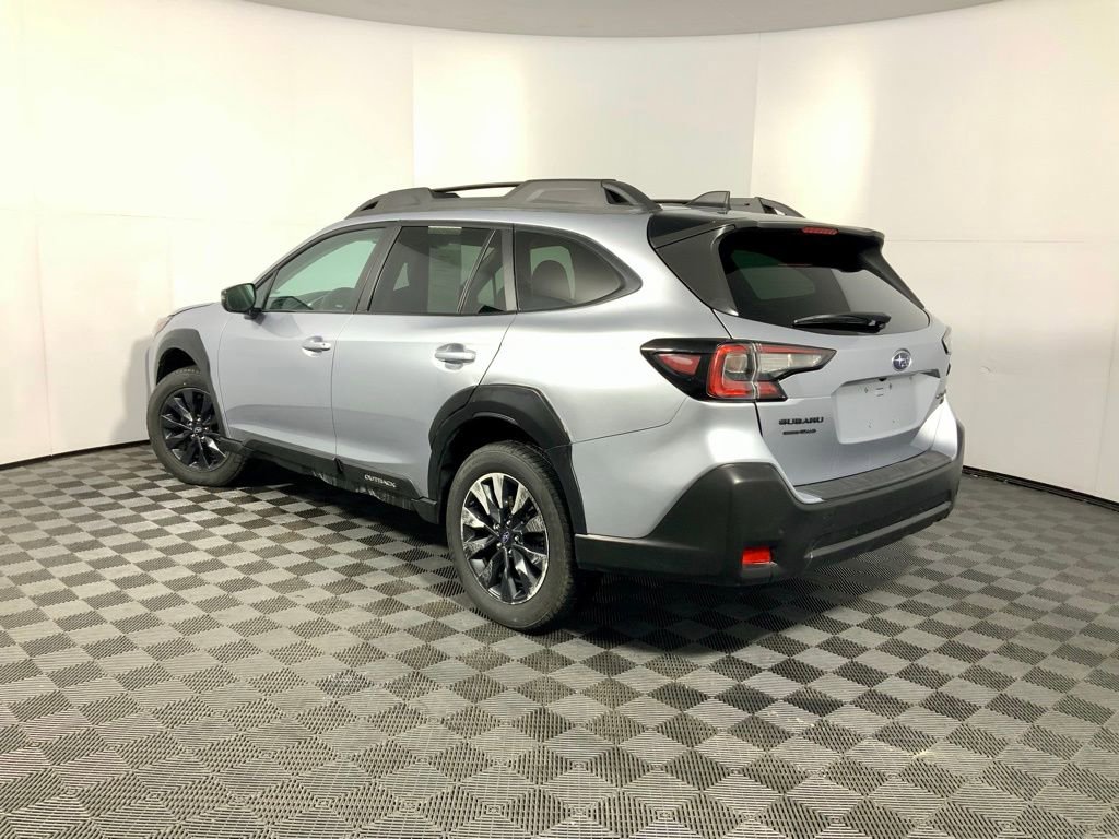 Used 2024 Subaru Outback Onyx Edition XT image 10