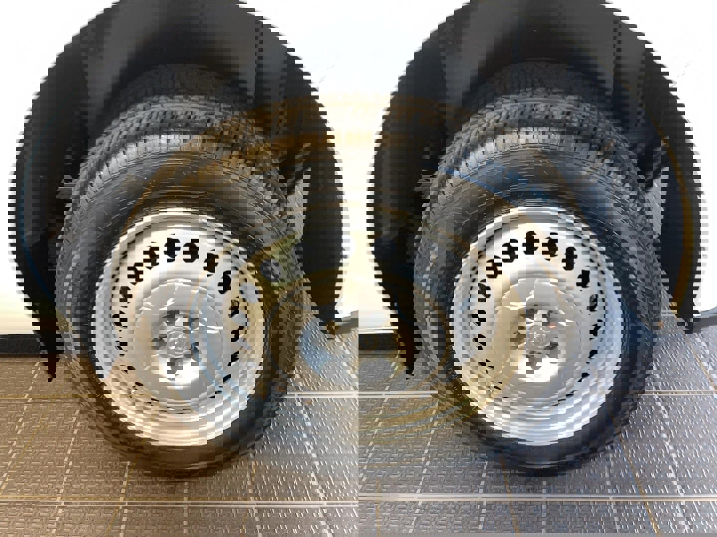 Used 2022 RAM ProMaster City Tradesman w/ Window Group 05 image 6