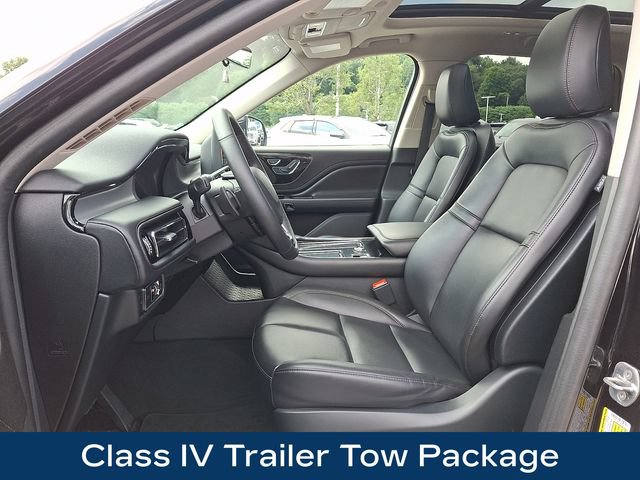 Used 2023 Lincoln Aviator AWD w/ Premium Package image 2