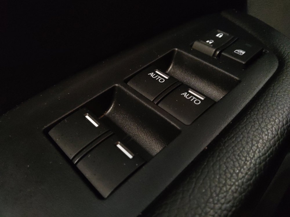 Used 2021 Honda Pilot EX image 27