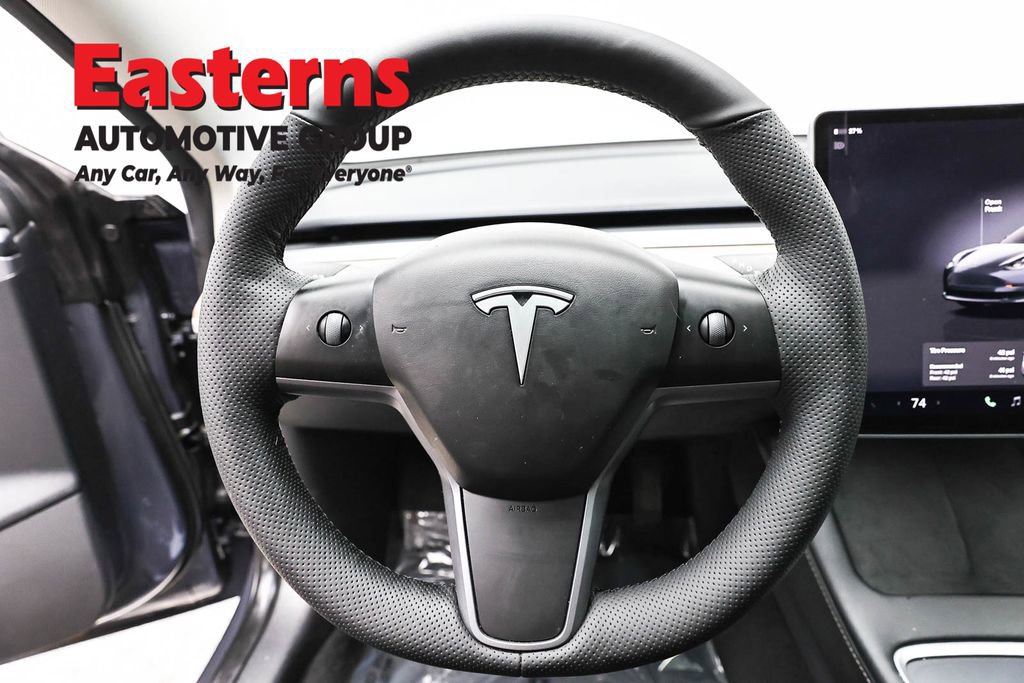 Used 2023 Tesla Model 3 Standard Range image 10