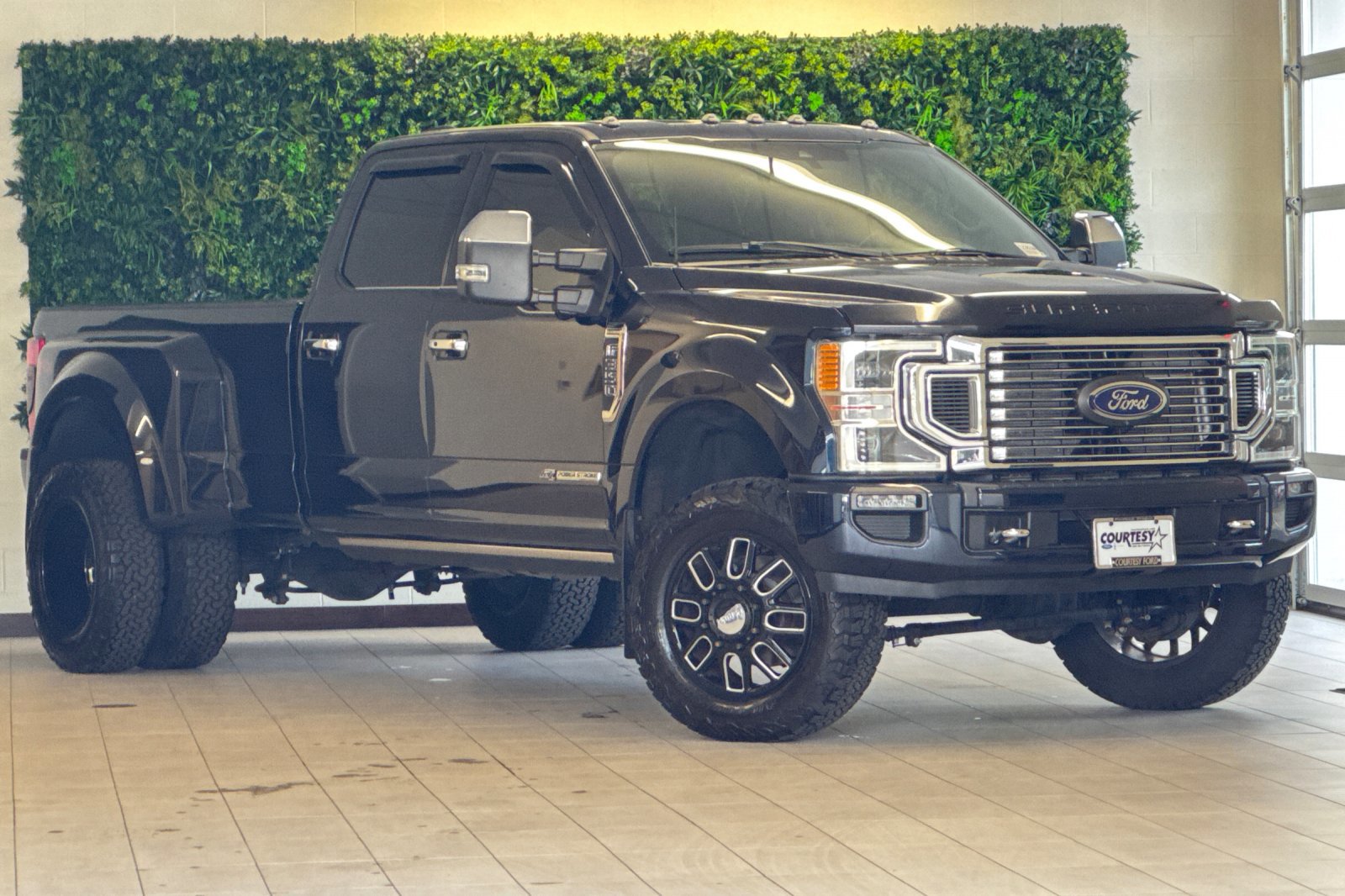 Used 2022 Ford F350 Platinum