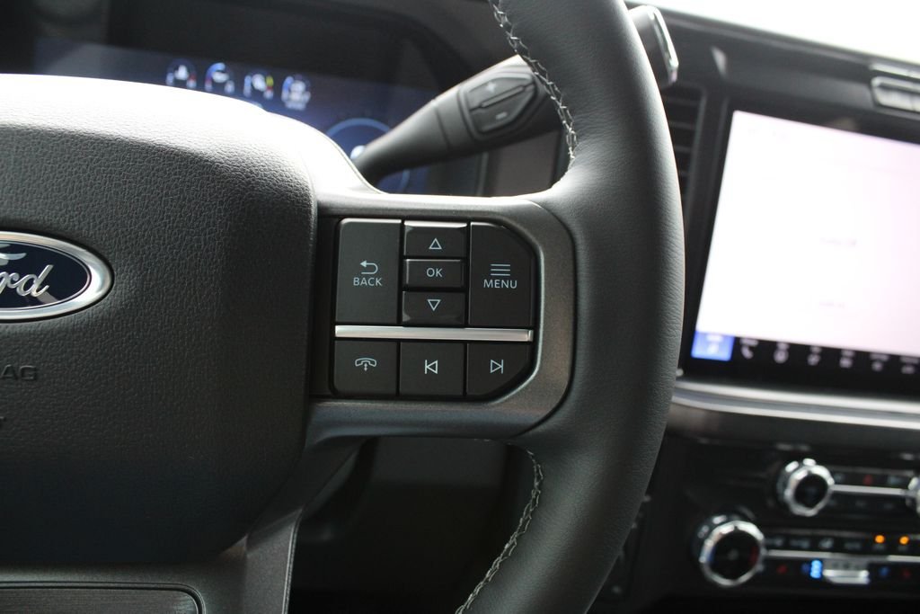 New 2026 Ford F250 Lariat w/ Lariat Ultimate Package AWD/4WD image 13