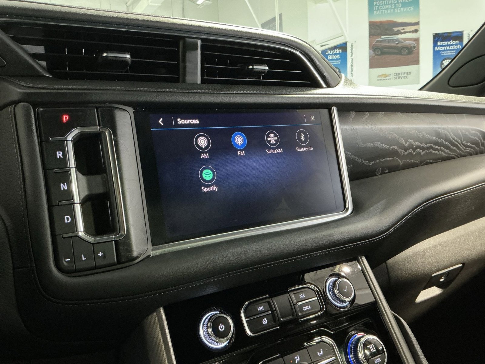Used 2021 GMC Yukon Denali AWD/4WD image 19
