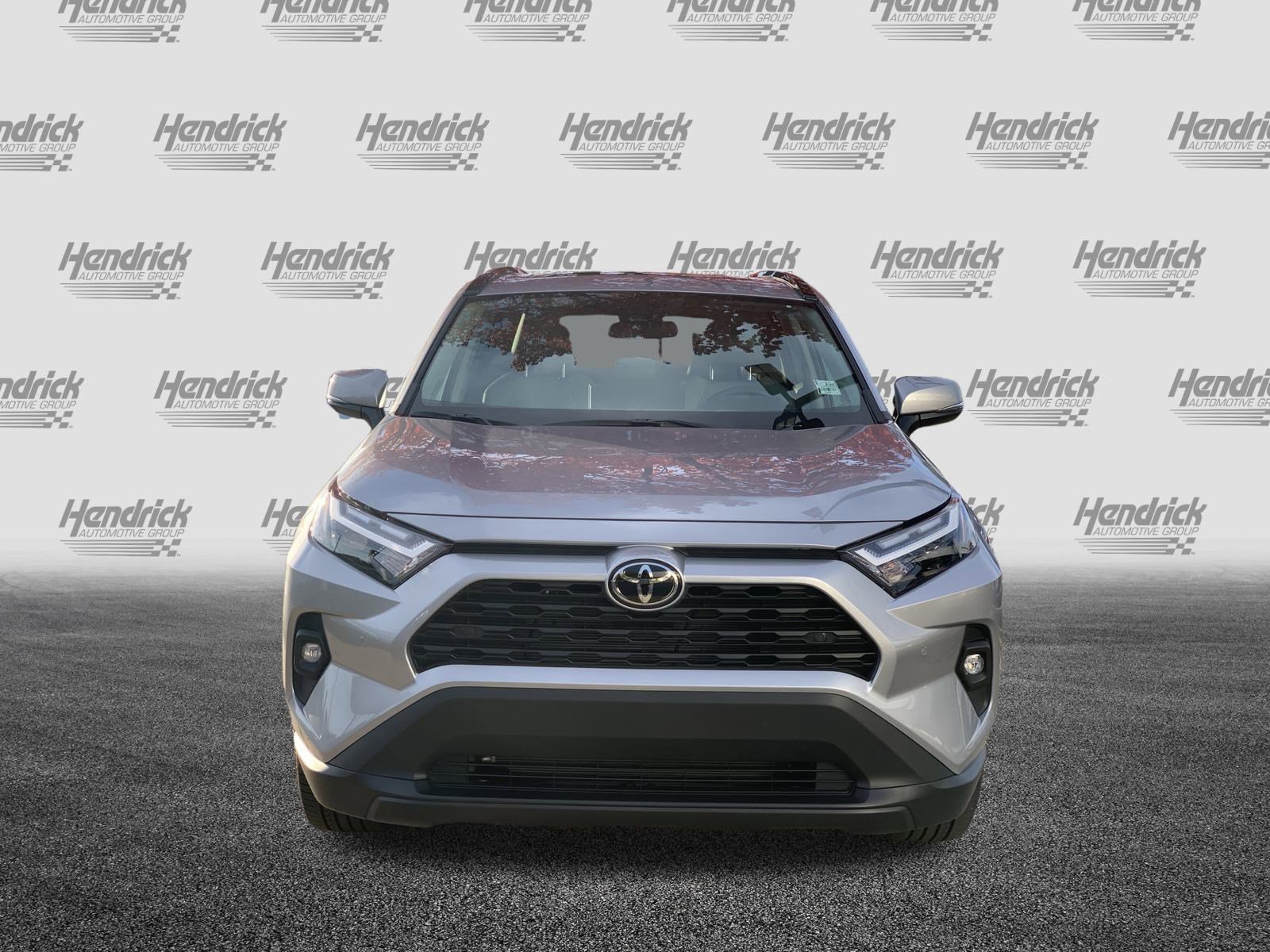 Used 2025 Toyota RAV4 XLE Premium image 3