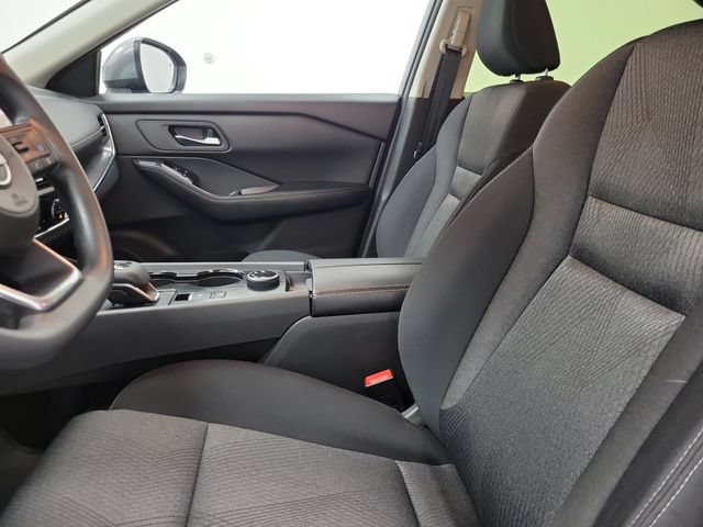Used 2024 Nissan Rogue SV AWD/4WD image 18