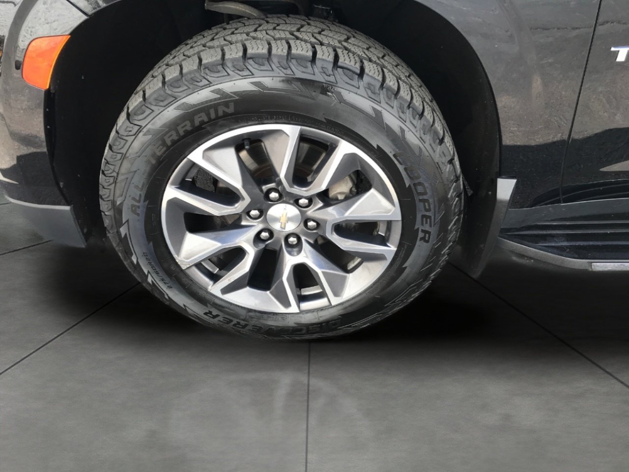 Used 2021 Chevrolet Tahoe LT w/ LT Signature Package AWD/4WD image 42
