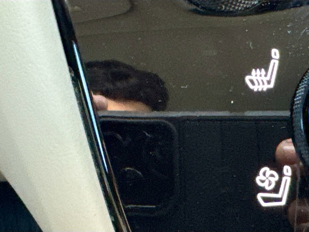 Used 2022 INFINITI QX60 Sensory w/ Vision Package image 22