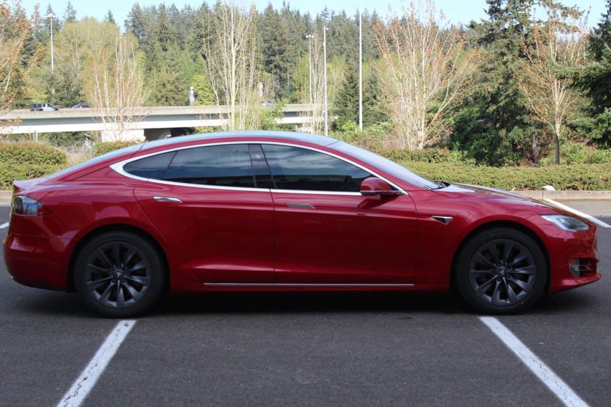 Used 2020 Tesla Model S Long Range Plus AWD/4WD image 8