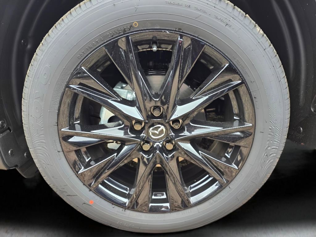 New 2025 MAZDA CX-5 Carbon Edition image 30
