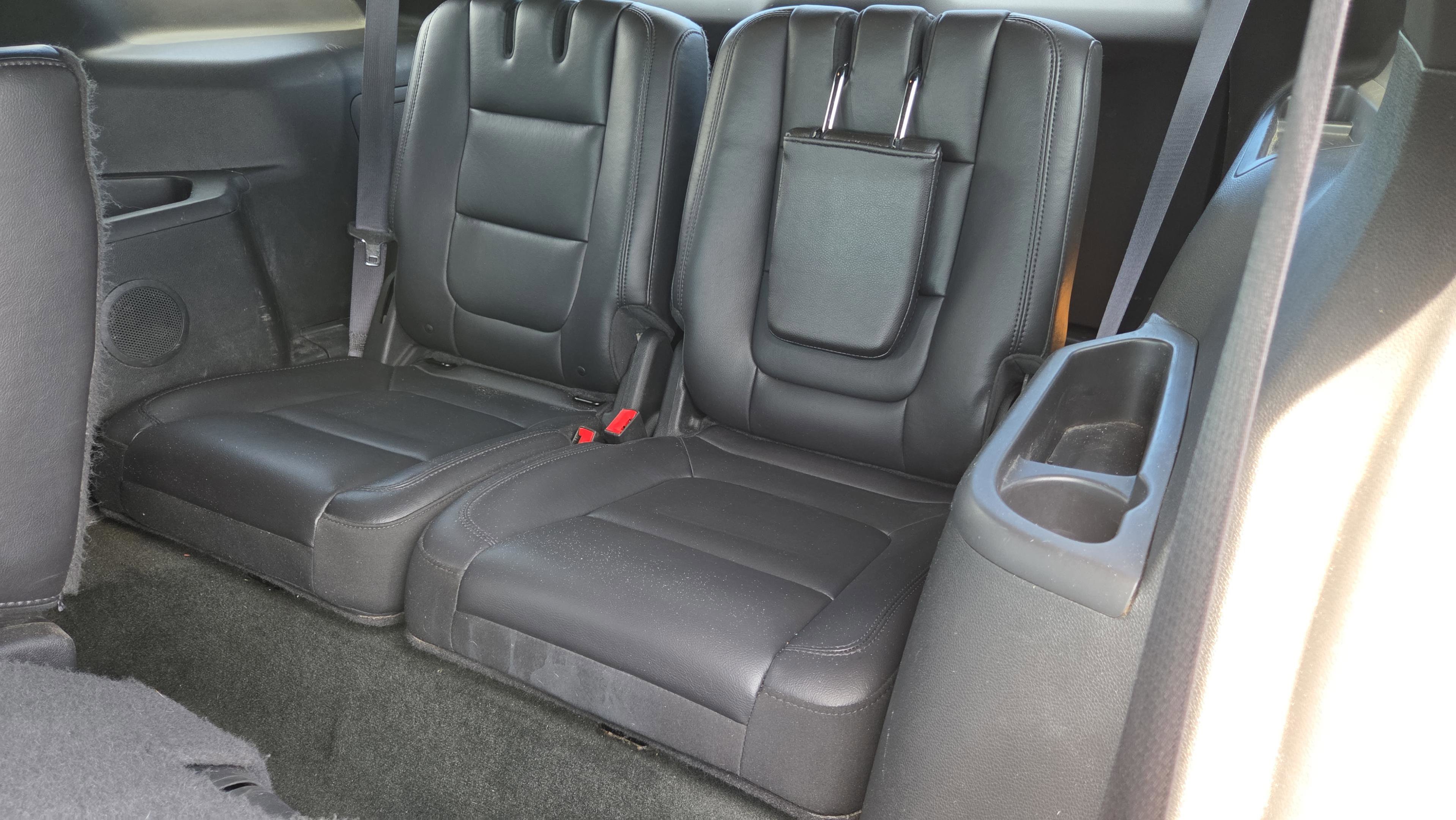 Used 2014 Ford Explorer XLT w/ Equipment Group 202A image 13