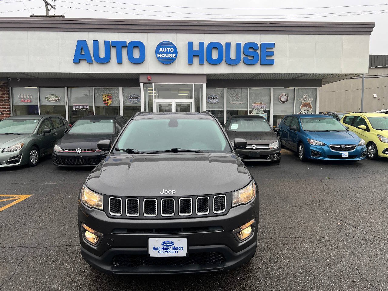 Used 2019 Jeep Compass Latitude w/ Popular Equipment Group FWD image 2