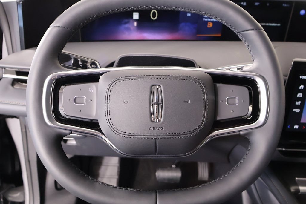 New 2026 Lincoln Nautilus Premier AWD/4WD image 3