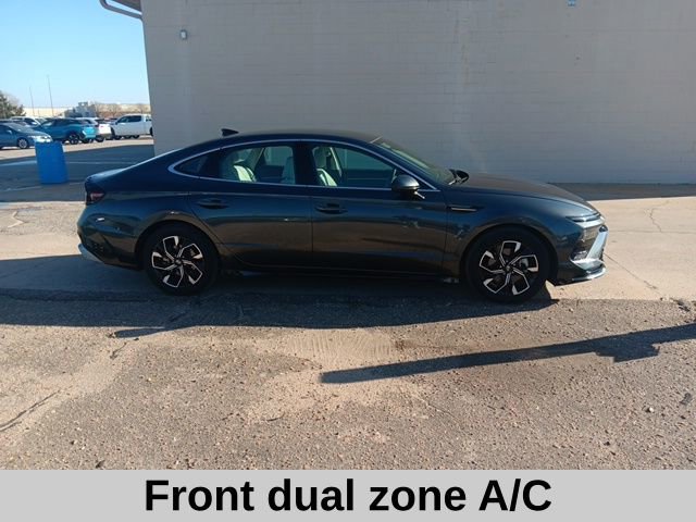 Used 2024 Hyundai Sonata SEL image 3