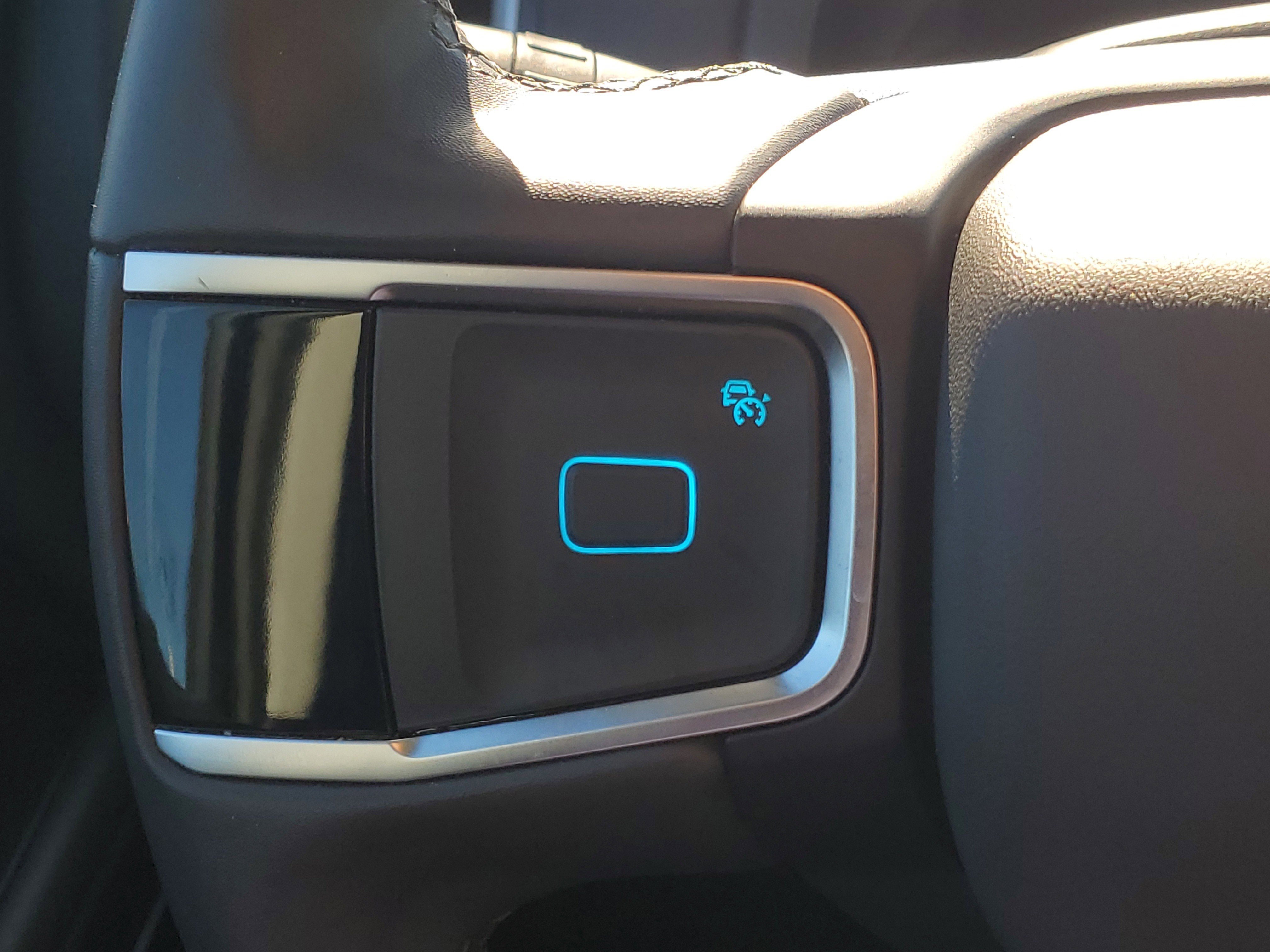 Certified 2025 Ford Expedition Active image 27