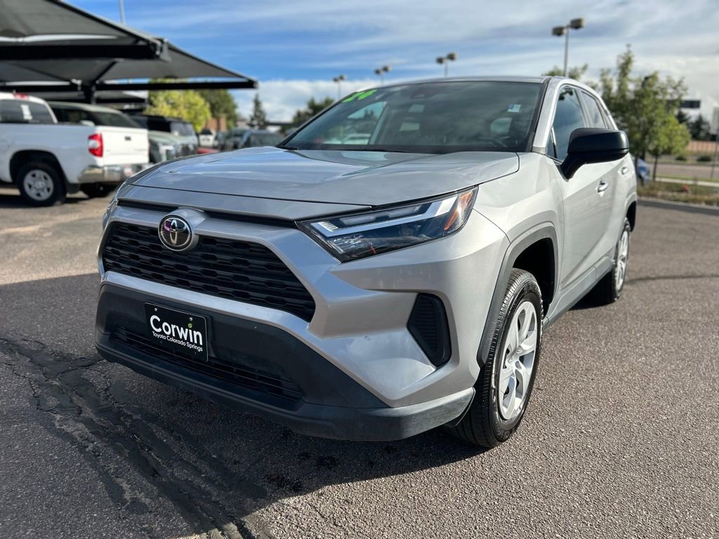 Used 2024 Toyota RAV4 LE image 5