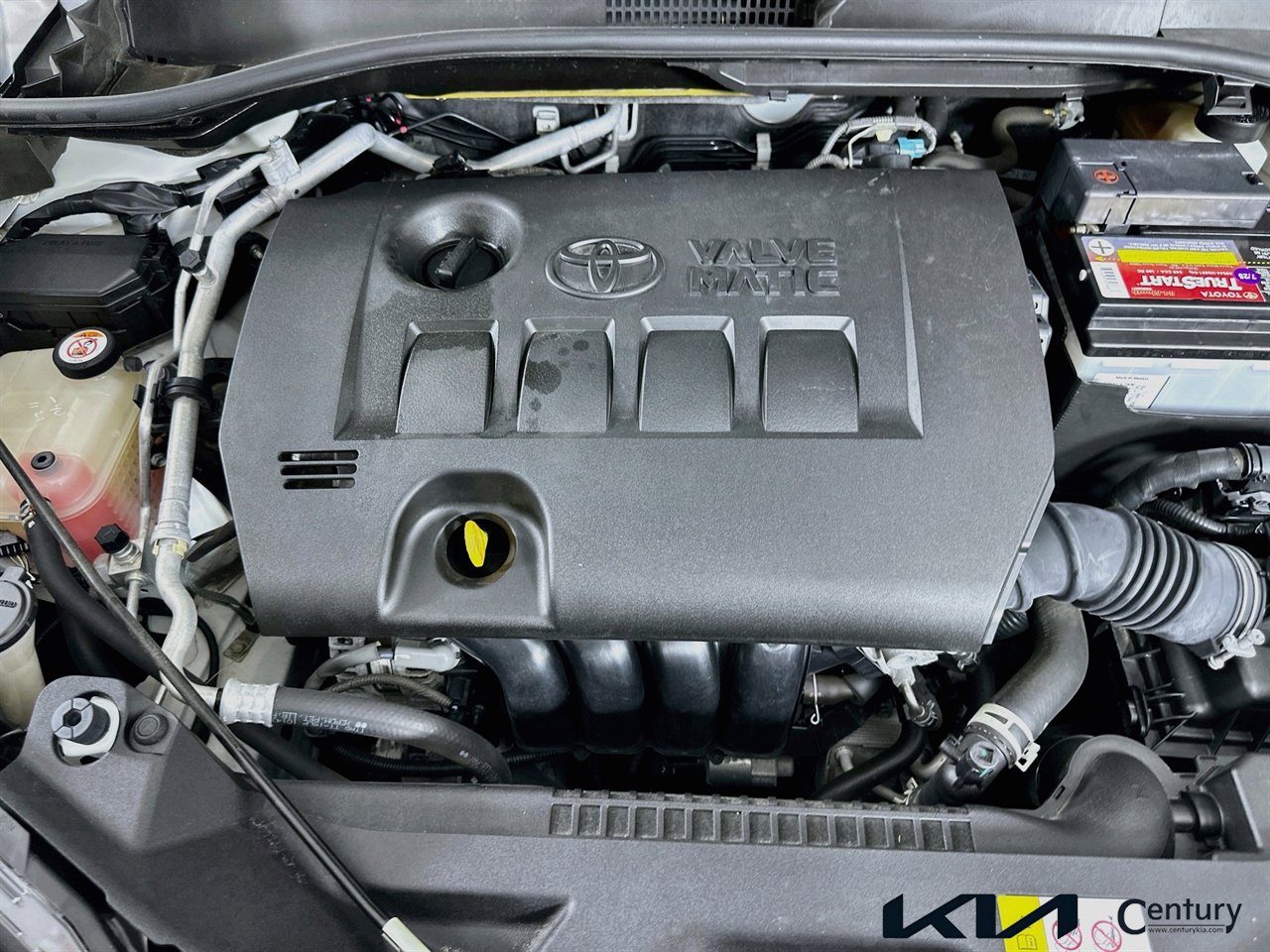 Used 2020 Toyota C-HR XLE image 27