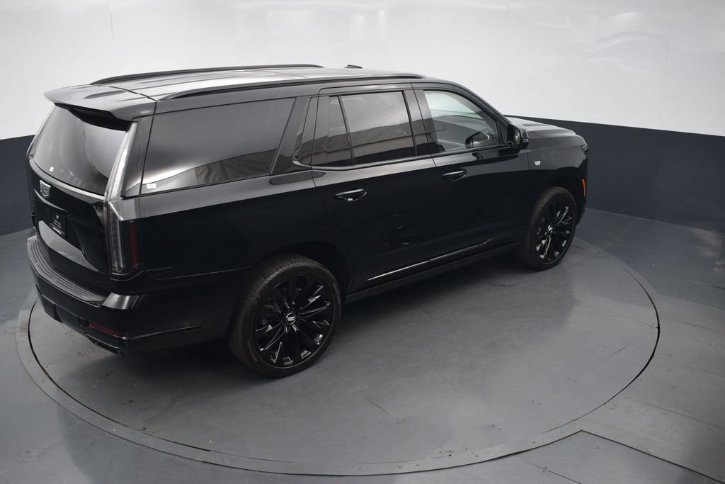 Certified 2026 Cadillac Escalade Platinum Sport w/ LPO, ONYX Package AWD/4WD image 48