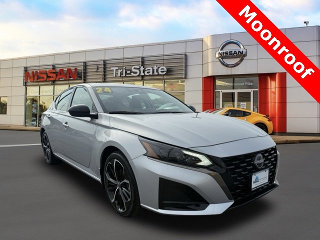 Used 2024 Nissan Altima 2.5 SR w/ SR Premium Package