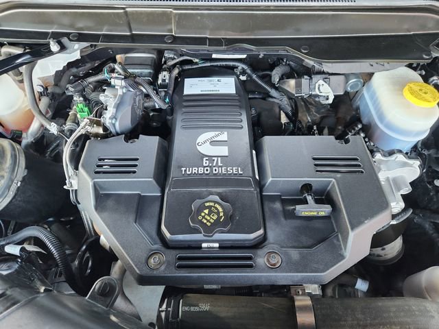 Used 2024 RAM 2500 Laramie w/ Night Edition image 25