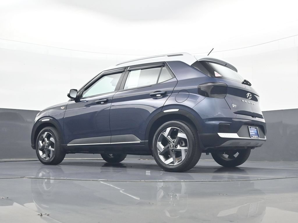 Certified 2024 Hyundai Venue Limited FWD image 27
