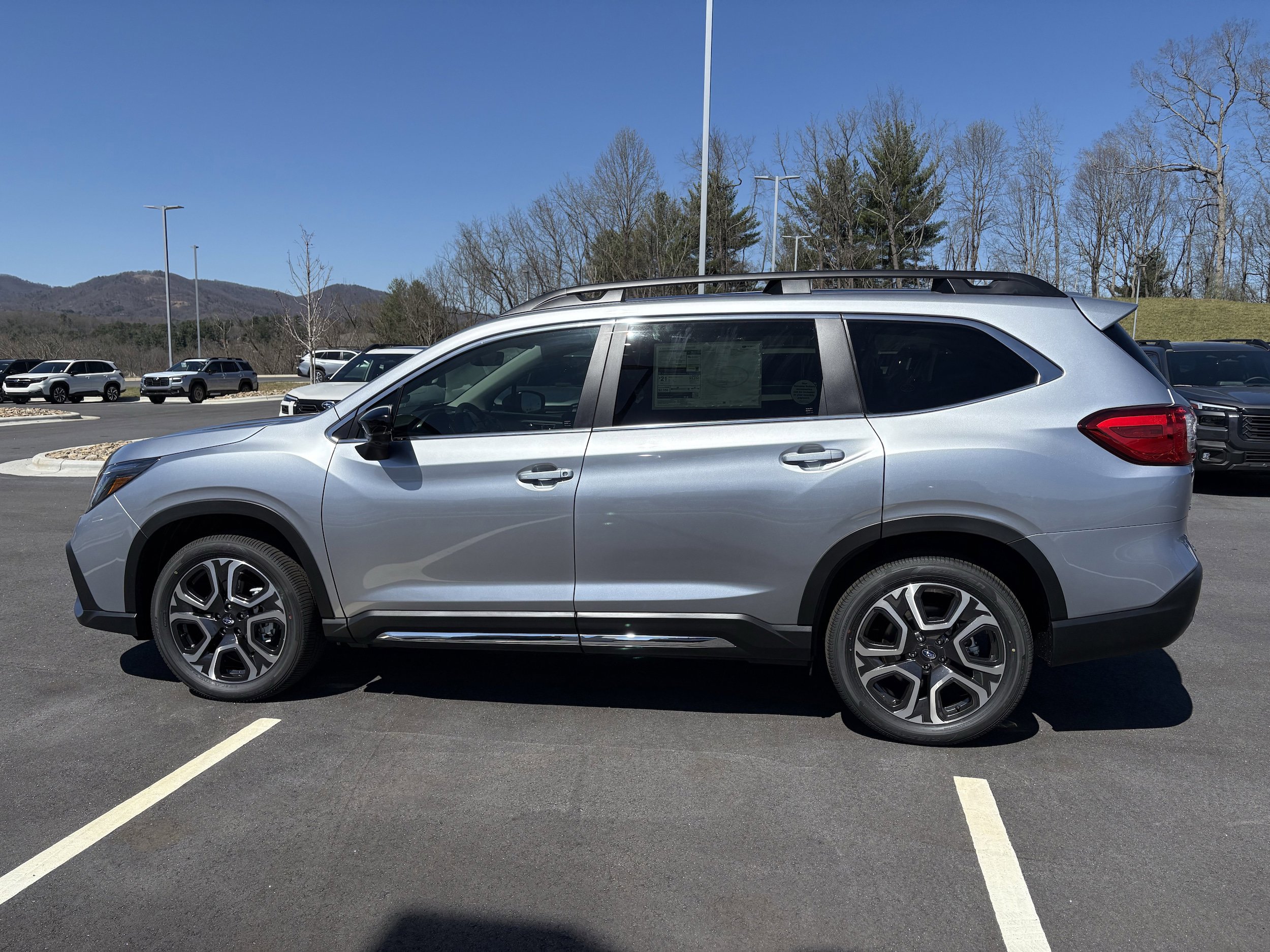 New 2026 Subaru Ascent Limited image 5