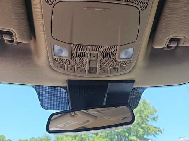 Used 2019 Ford F150 Lariat w/ Equipment Group 502A Luxury AWD/4WD image 33