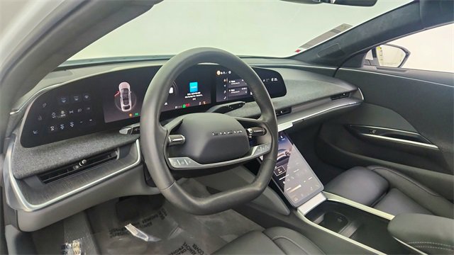 Used 2024 Lucid Air Touring image 19