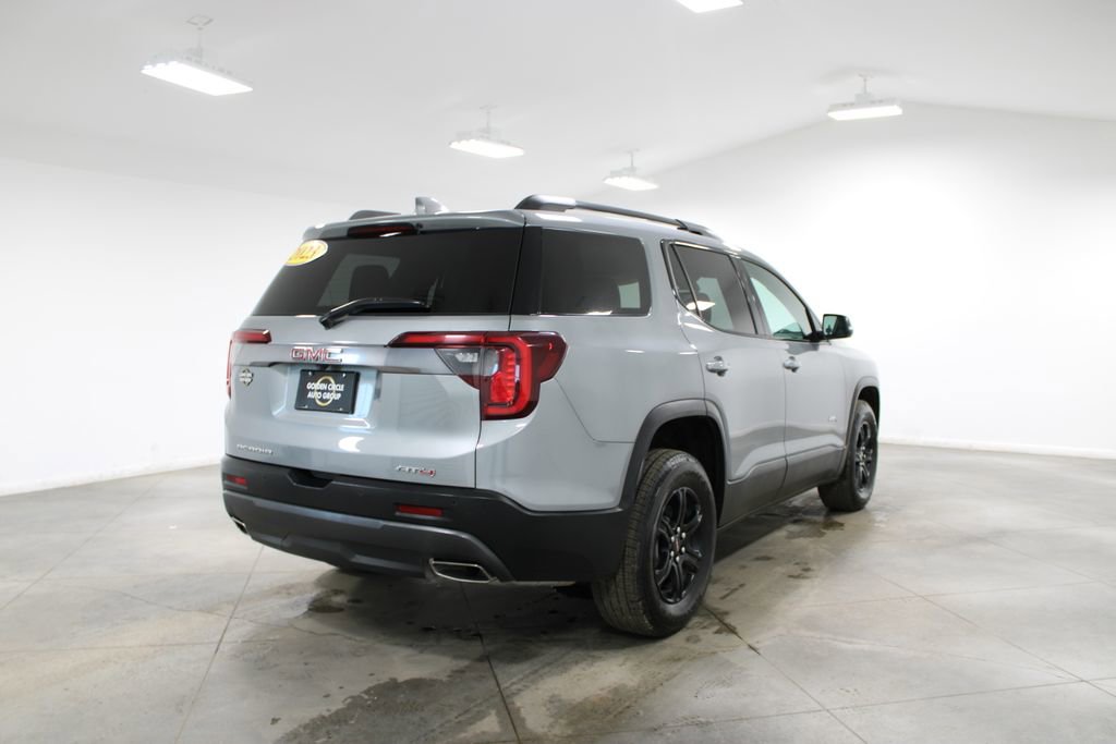 Used 2023 GMC Acadia AT4 w/ Preferred Package image 9