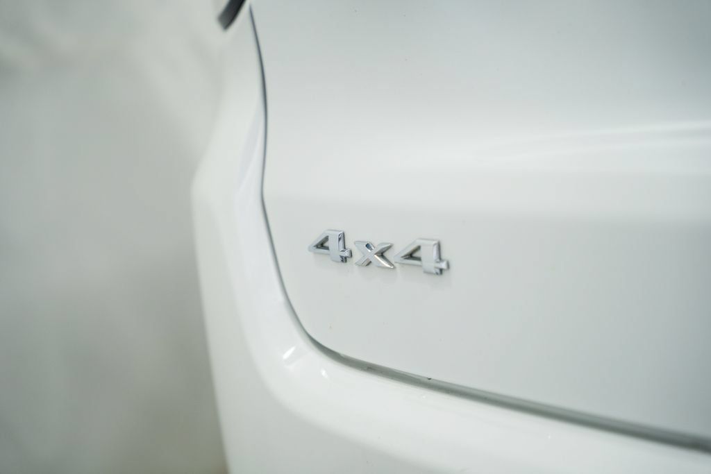 Certified 2022 Jeep Compass Limited AWD/4WD image 7