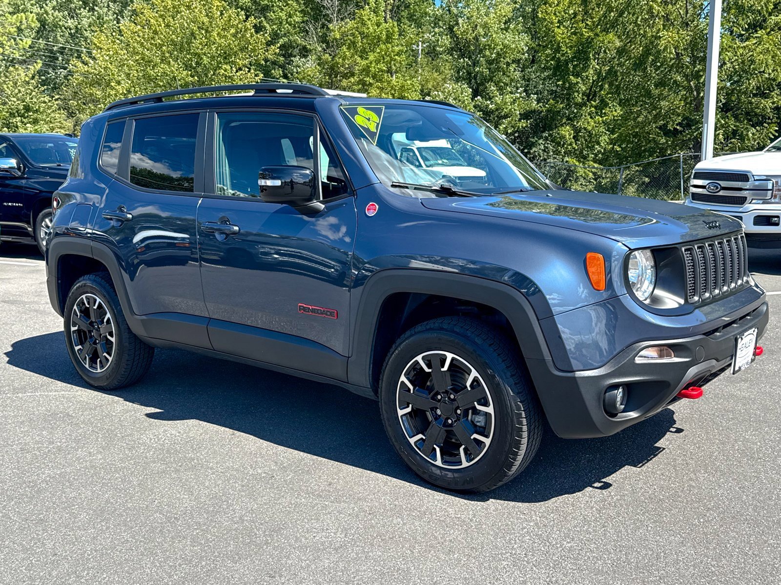 Used 2023 Jeep Renegade Trailhawk w/ Trailhawk Elite Group