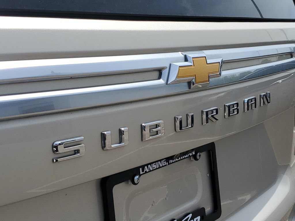 Used 2021 Chevrolet Suburban High Country AWD/4WD image 39