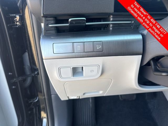 Used 2025 Hyundai Kona SEL image 15