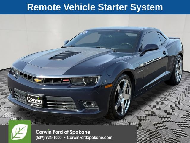 Used 2015 Chevrolet Camaro SS w/ RS Package RWD image 5