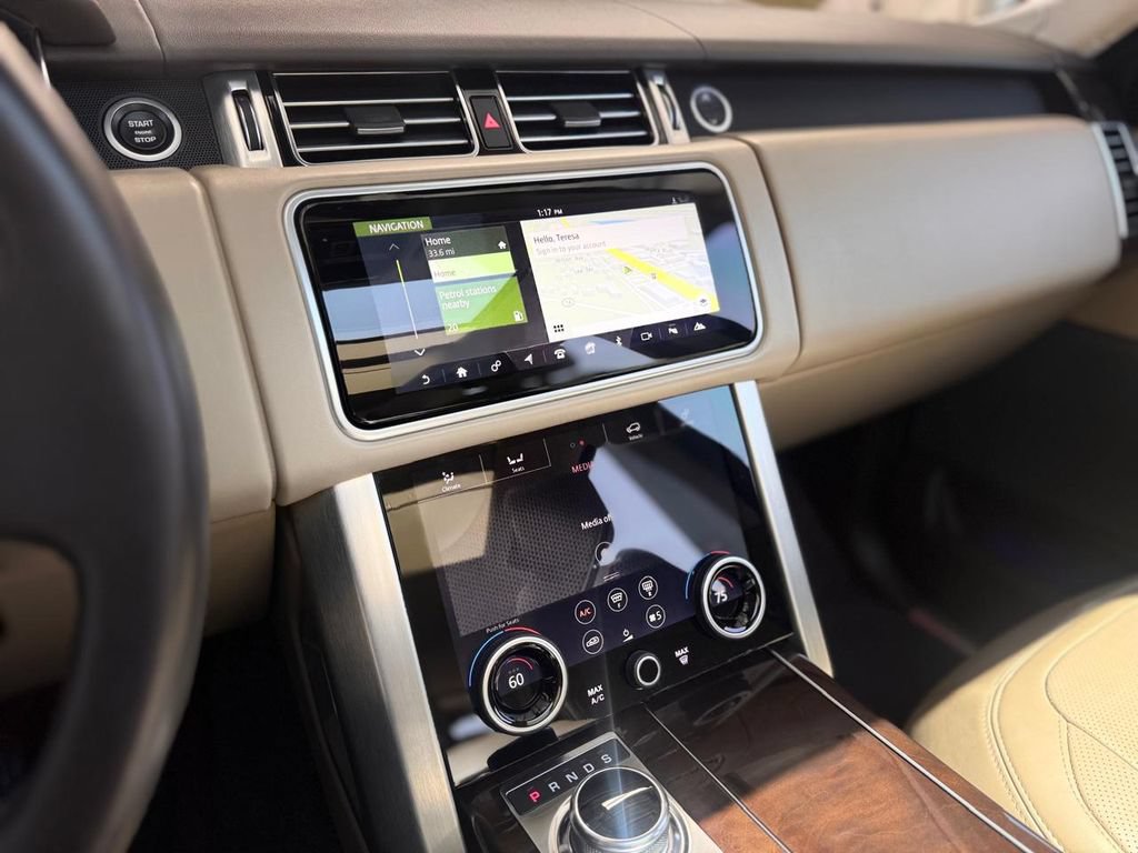 Used 2018 Land Rover Range Rover Supercharged AWD/4WD image 16