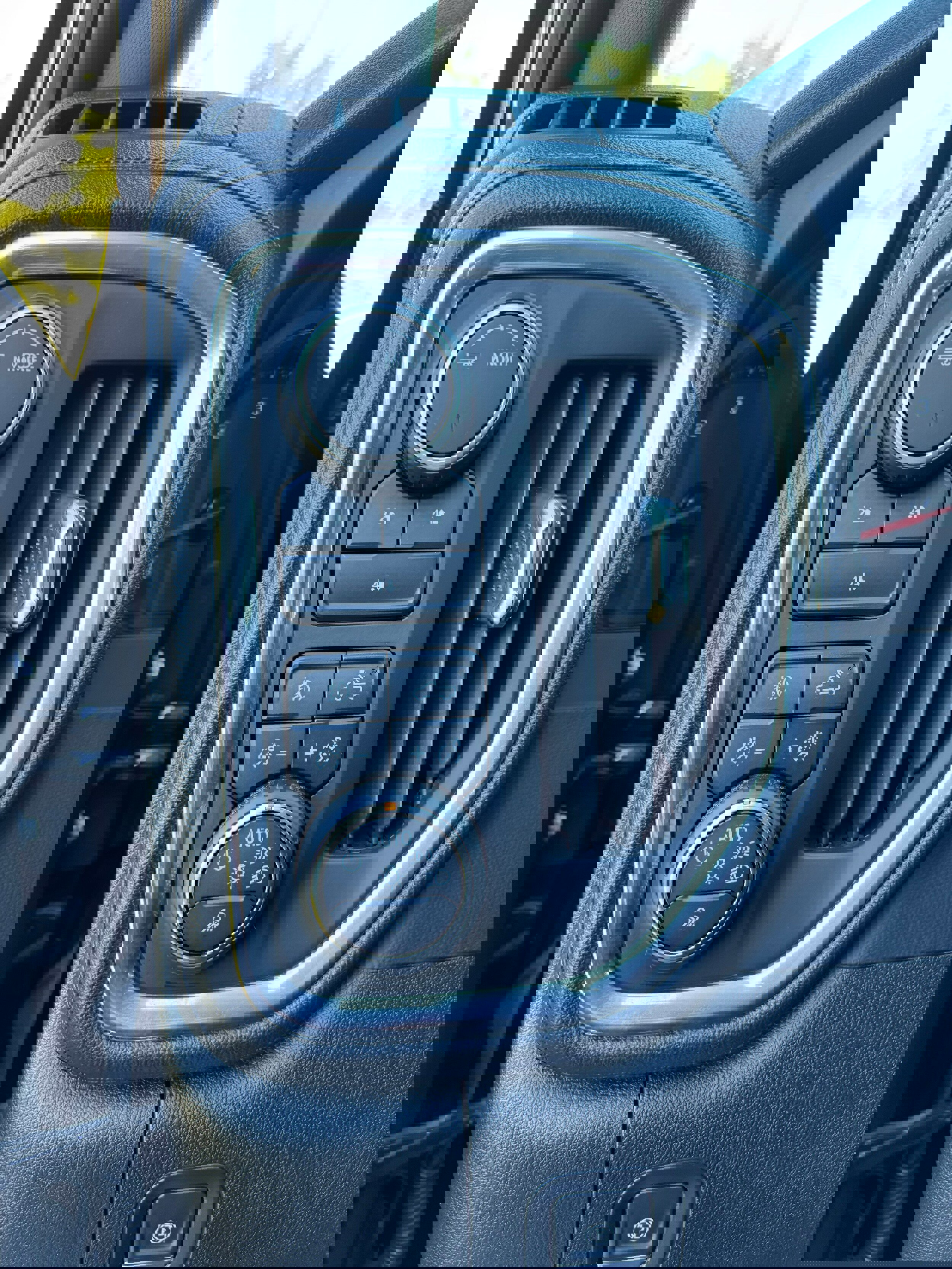 Used 2021 Chevrolet Silverado 3500 LT w/ All Star Edition AWD/4WD image 15