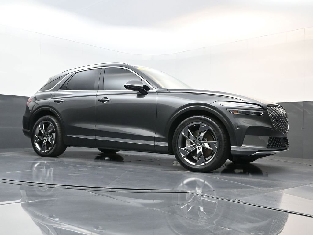 Used 2023 Genesis Electrified GV70 Advanced image 22