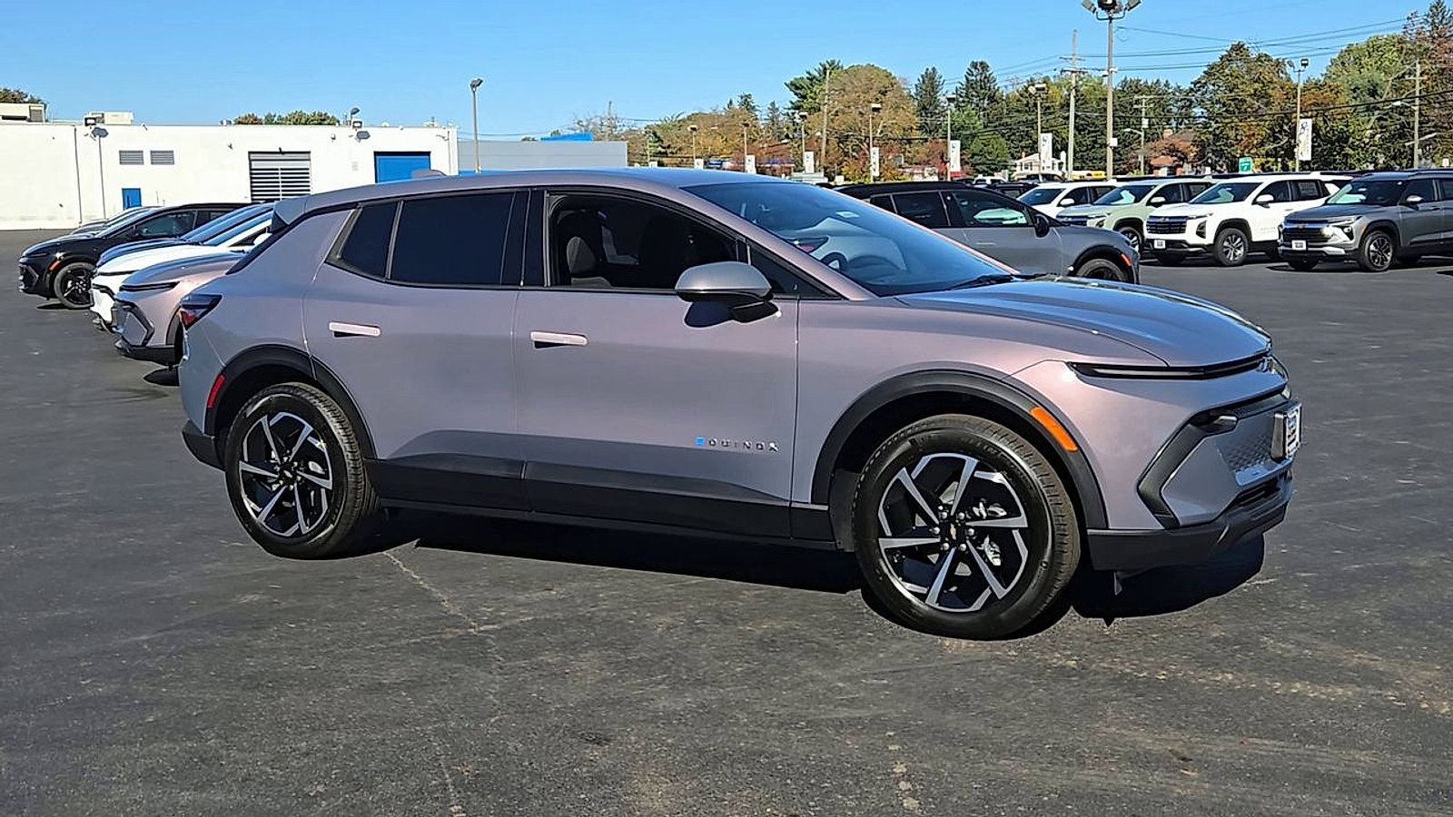 New 2026 Chevrolet Equinox EV LT image 6