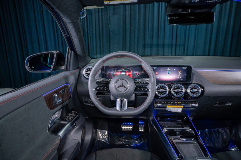 Certified 2025 Mercedes-Benz GLA 250 image 15