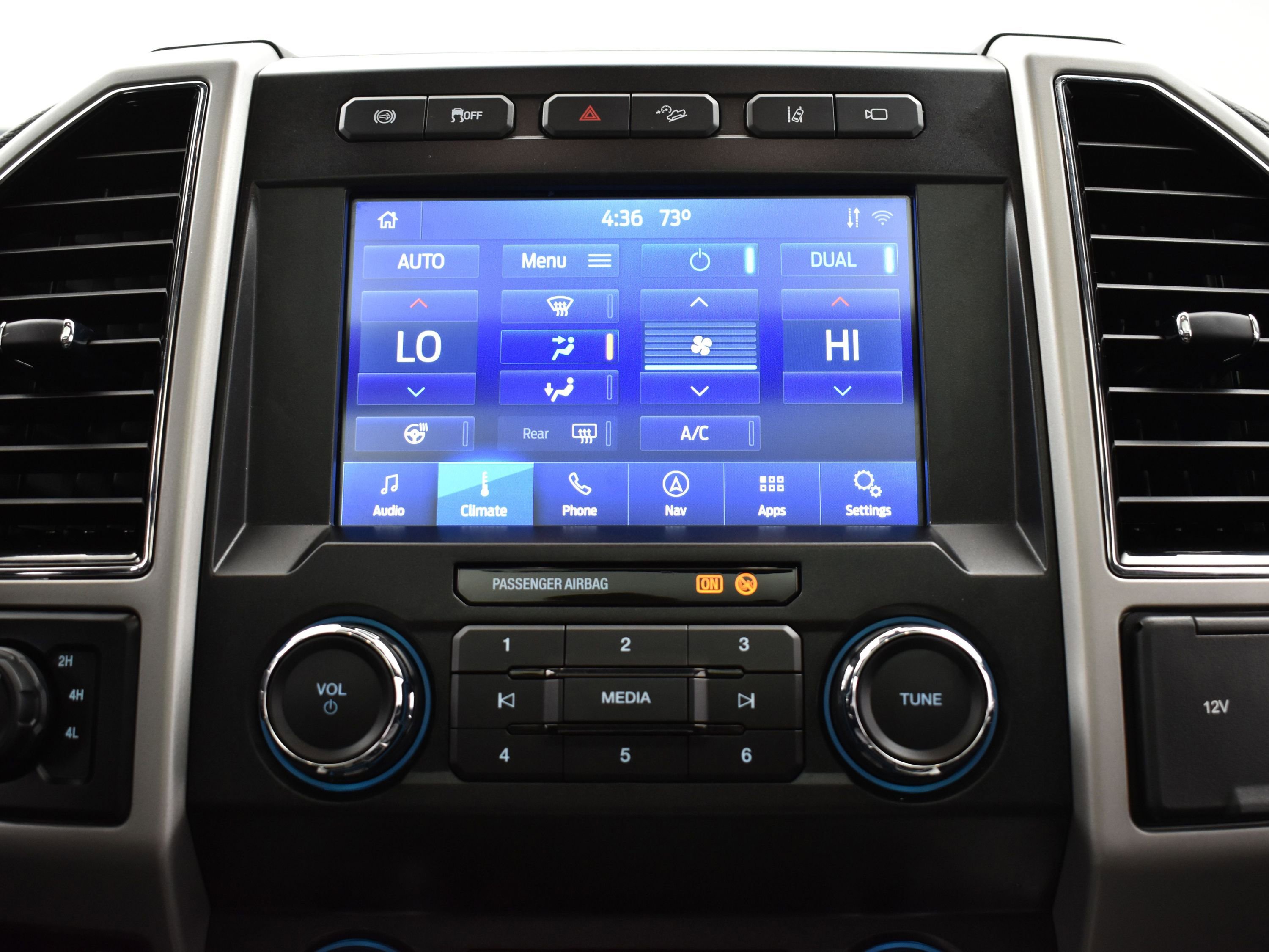 Used 2021 Ford F350 Lariat image 34