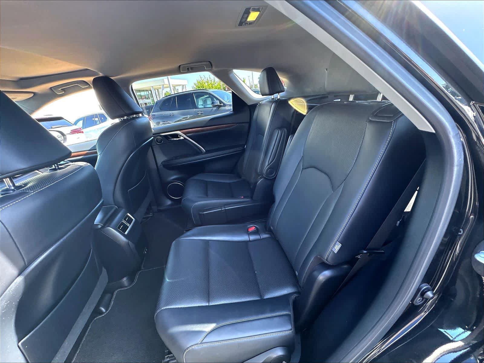Used 2021 Lexus RX 350L Premium w/ Premium Package AWD/4WD image 22