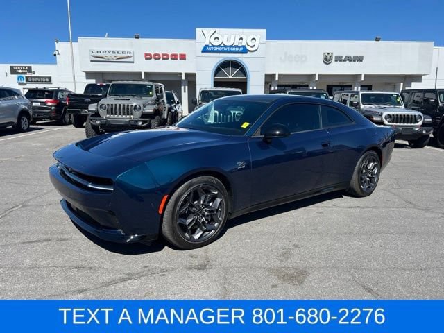 Used 2025 Dodge Charger Daytona R/T w/ Sun & Sound Package