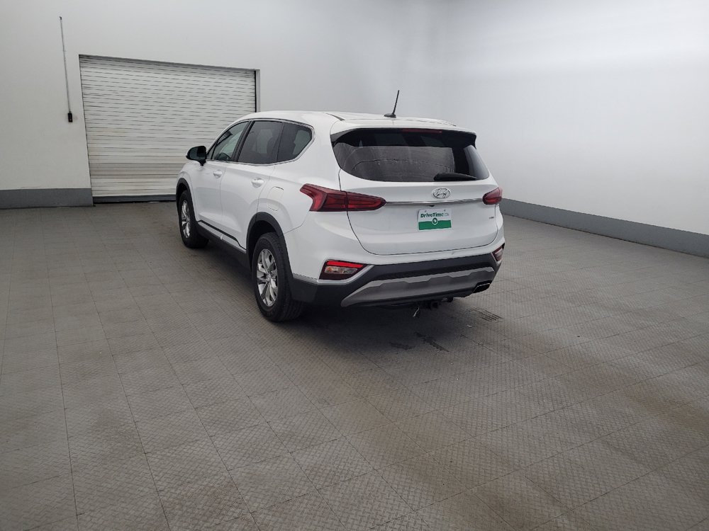 Used 2019 Hyundai Santa Fe SE AWD/4WD image 5