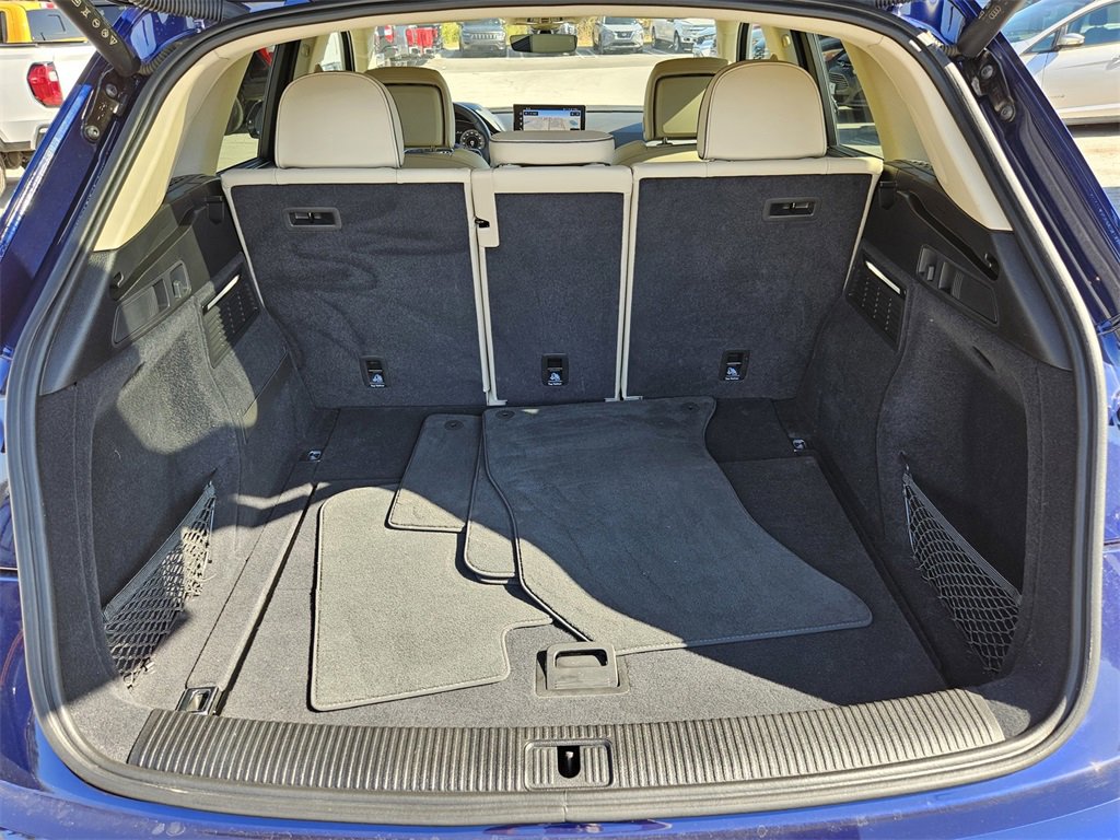 Used 2025 Audi Q5 2.0T Premium Plus w/ Premium Plus Package image 29