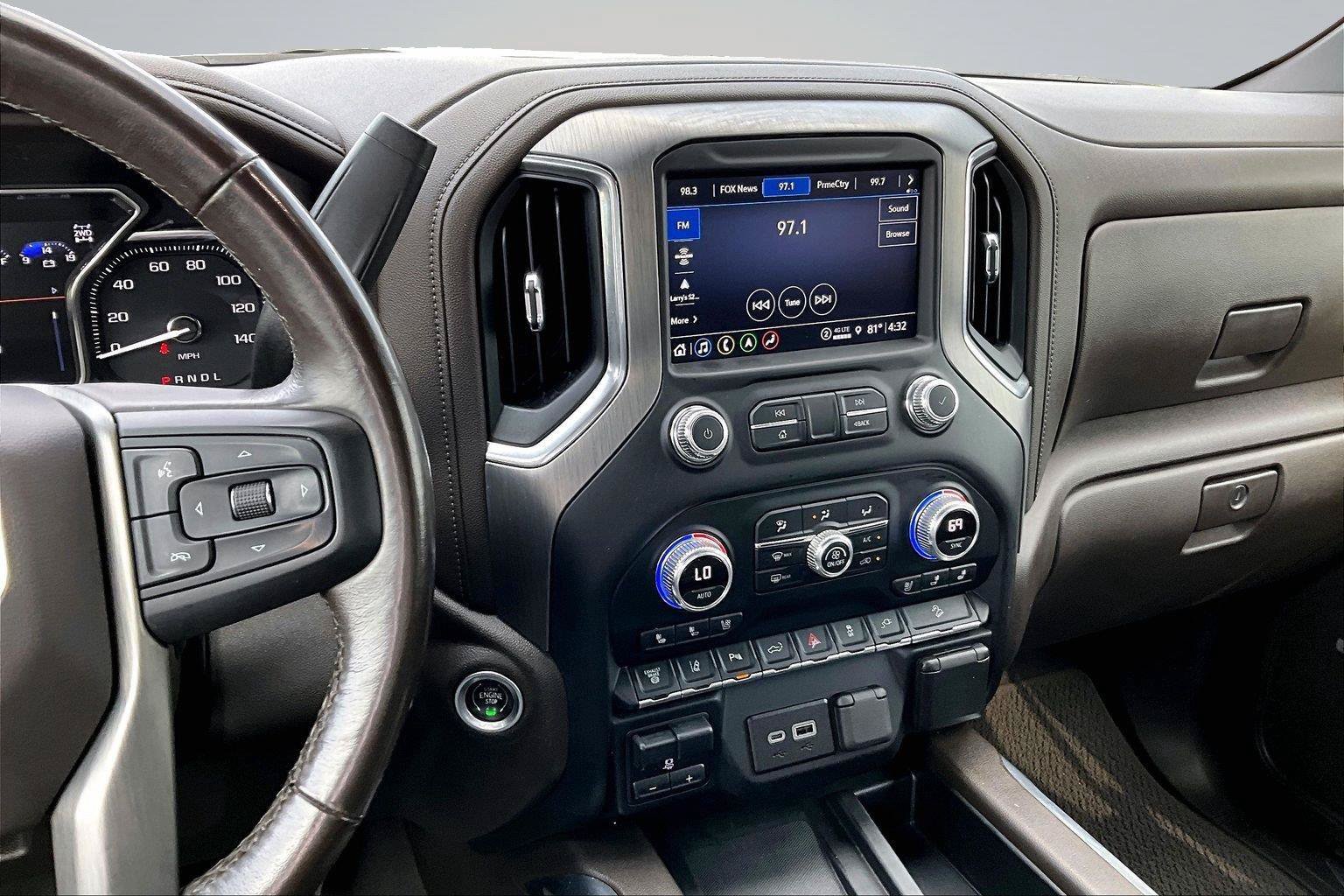 Used 2022 GMC Sierra 2500 Denali AWD/4WD image 8
