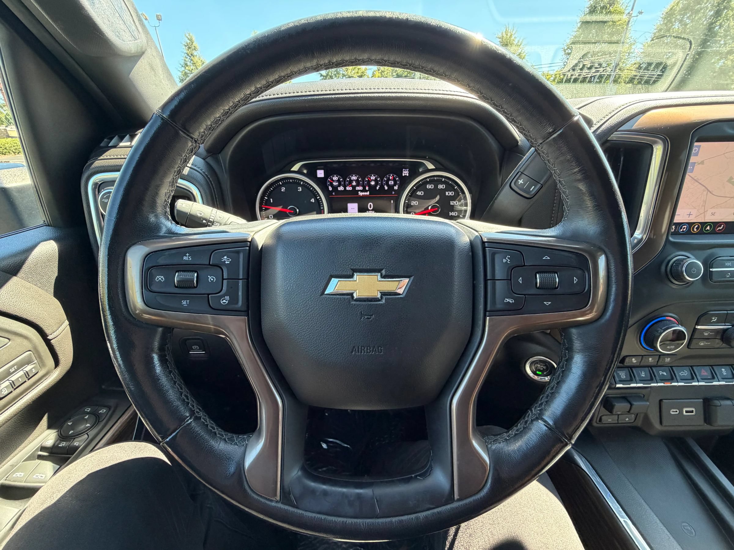 Used 2020 Chevrolet Silverado 2500 High Country w/ Technology Package AWD/4WD image 30