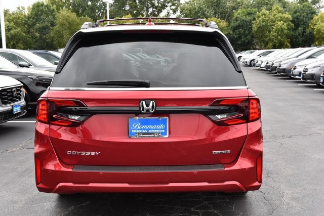 New 2026 Honda Odyssey Touring image 6