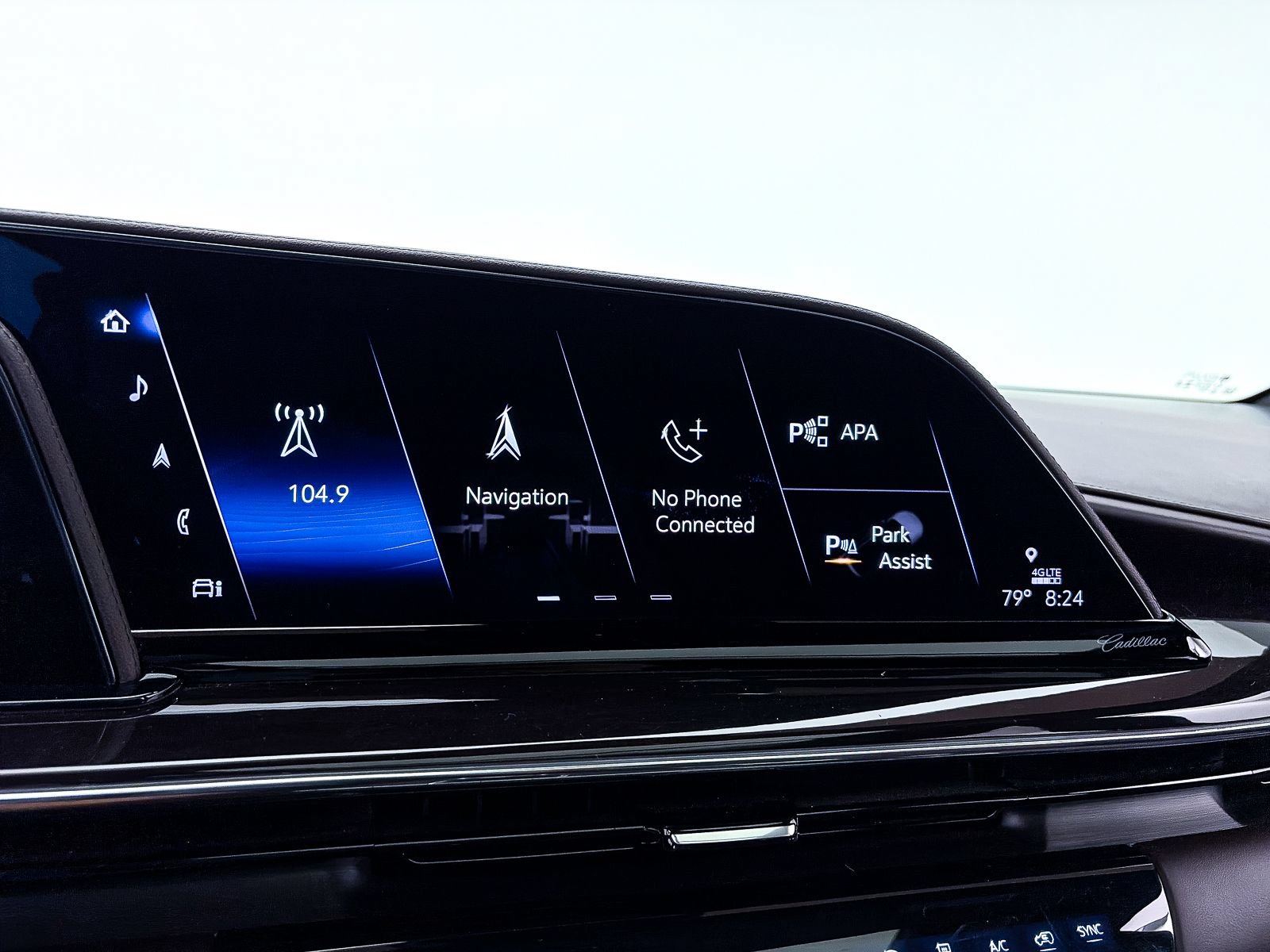 Used 2023 Cadillac Escalade ESV Sport Platinum AWD/4WD image 28