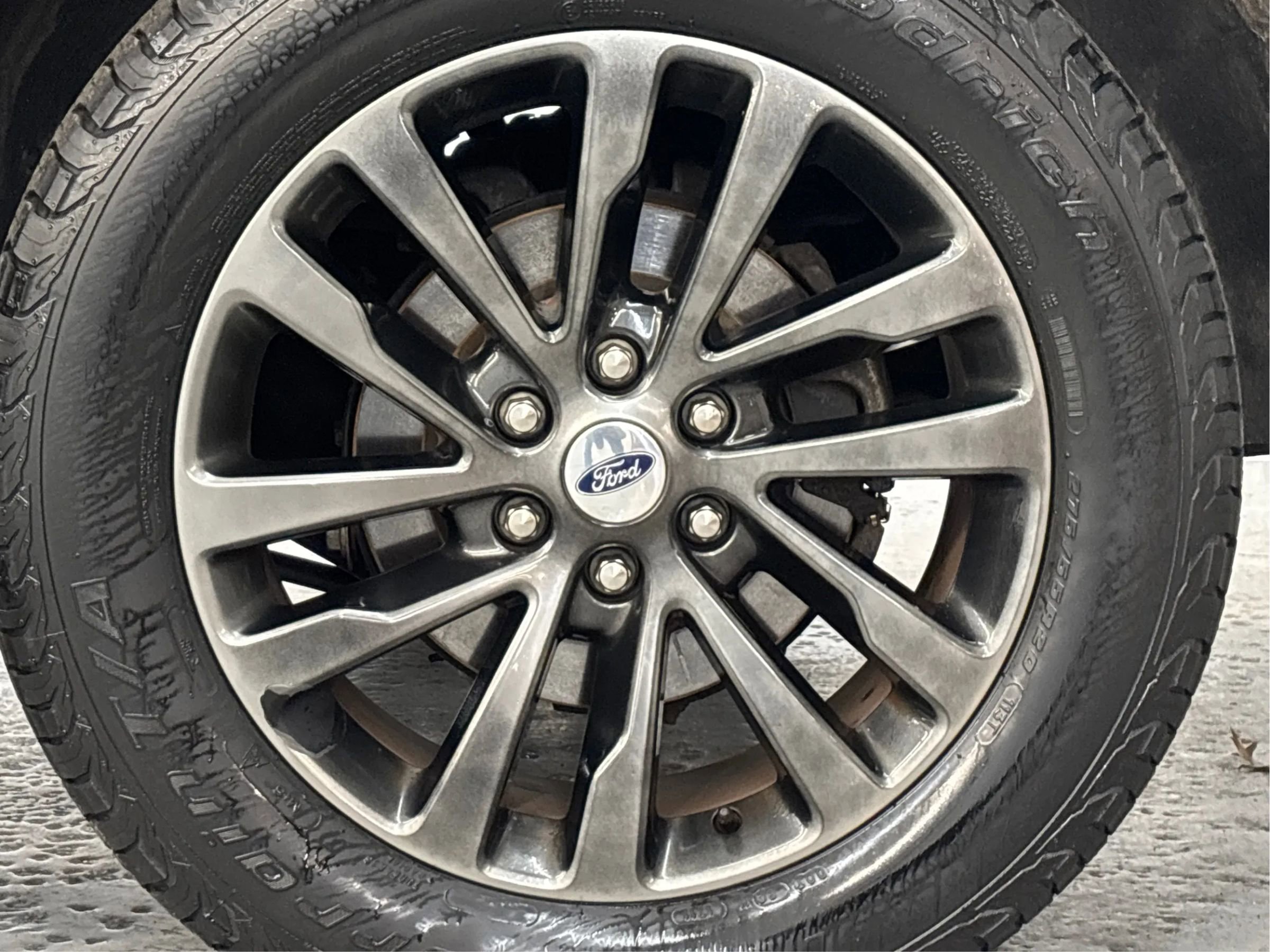 Used 2019 Ford Expedition Max Limited w/ Equipment Group 301A image 32